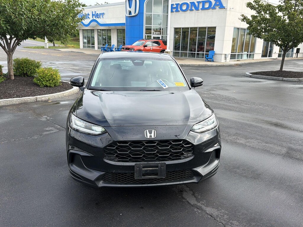Used 2024 Honda HR-V LX SUV