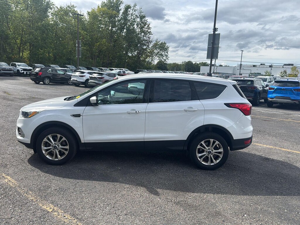 Used 2019 Ford Escape SE SUV