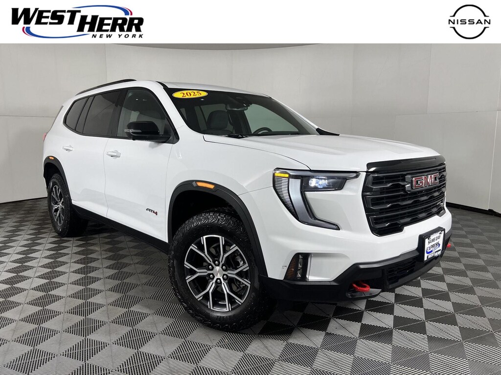 Used 2025 GMC Acadia AWD AT4