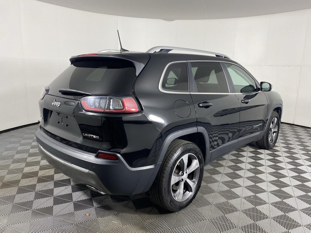 Used 2019 Jeep Cherokee Limited SUV