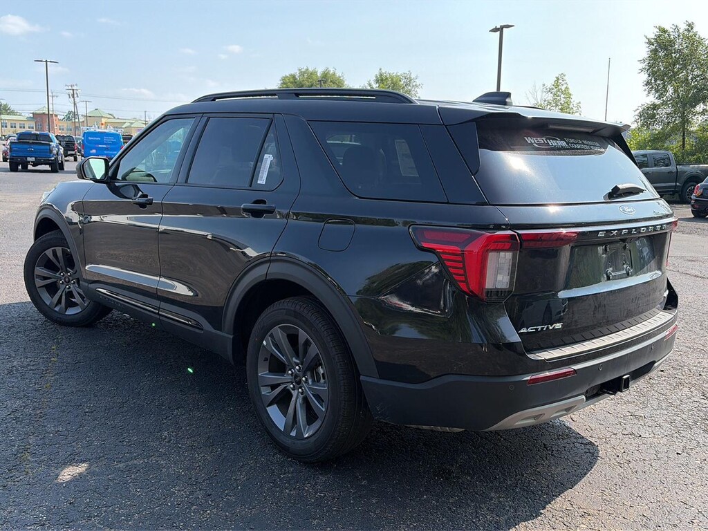 Used 2026 Ford Explorer Active SUV