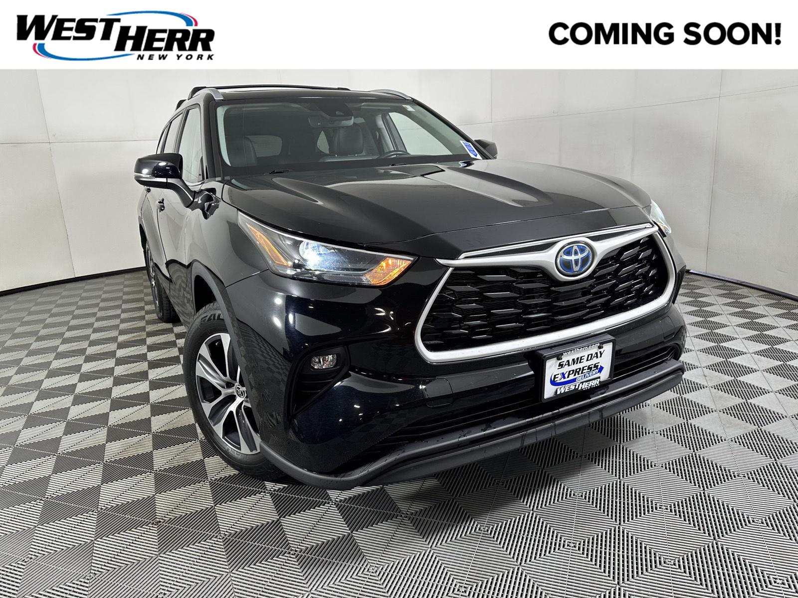 Used 2023 Toyota Highlander Hybrid XLE SUV