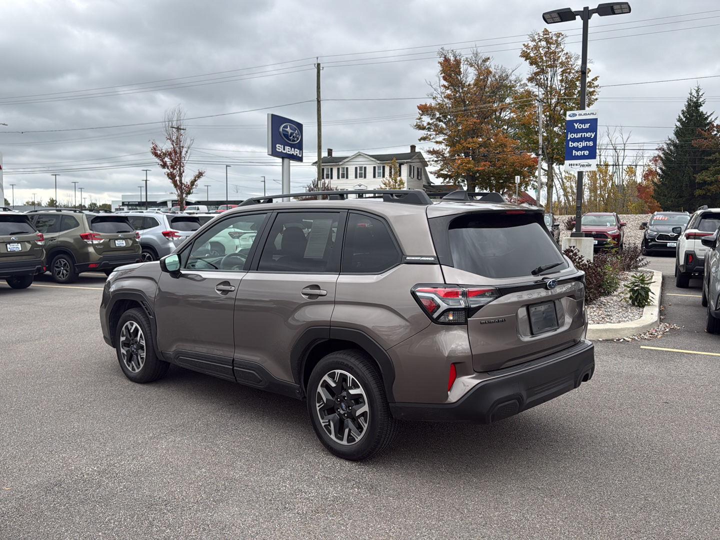 Used 2025 Subaru Forester Premium SUV