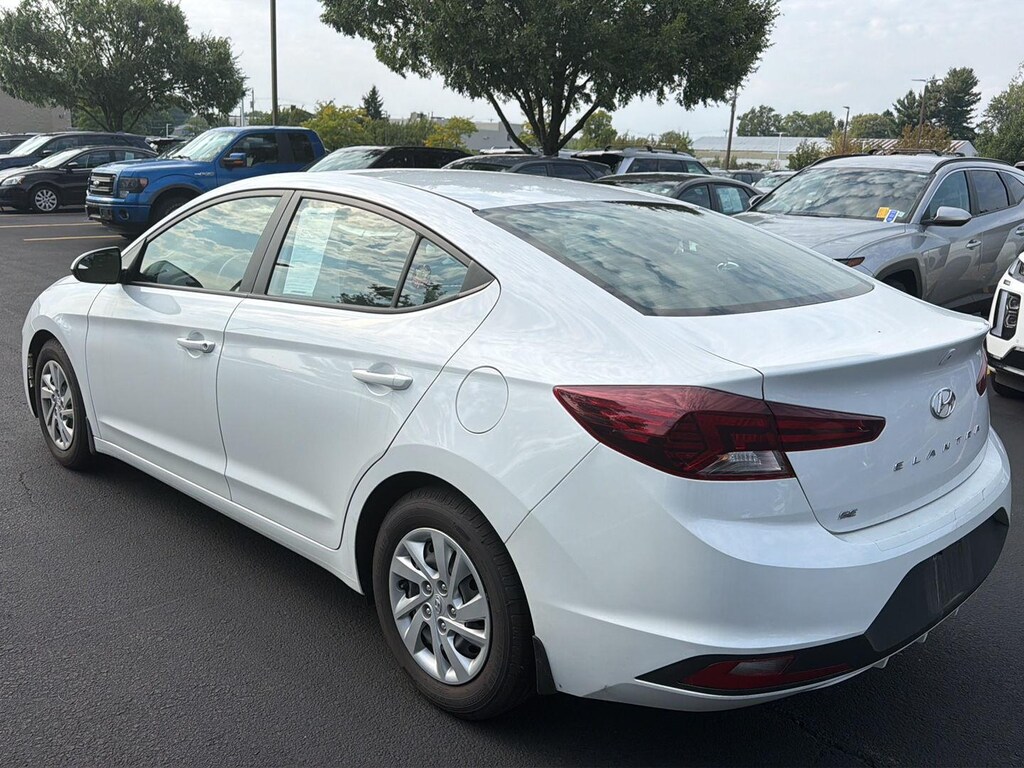 Used 2020 Hyundai Elantra SE Sedan