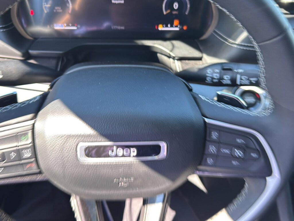 Certified 2023 Jeep Grand Cherokee Laredo SUV
