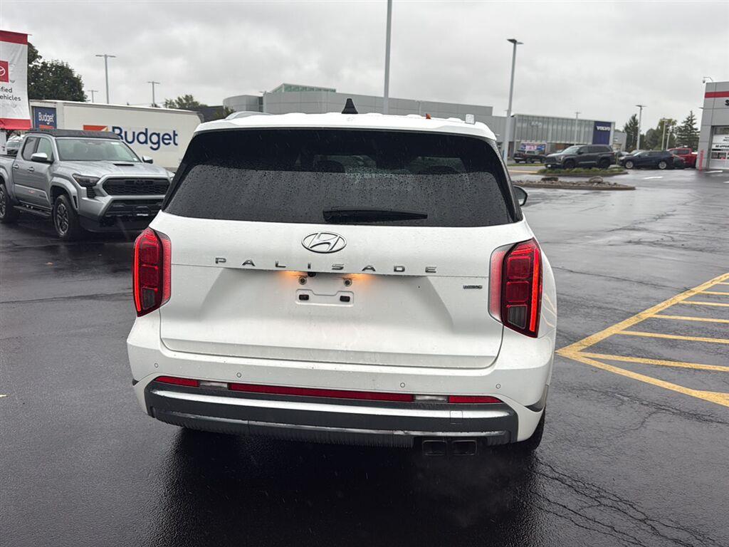 Used 2024 Hyundai Palisade Calligraphy SUV
