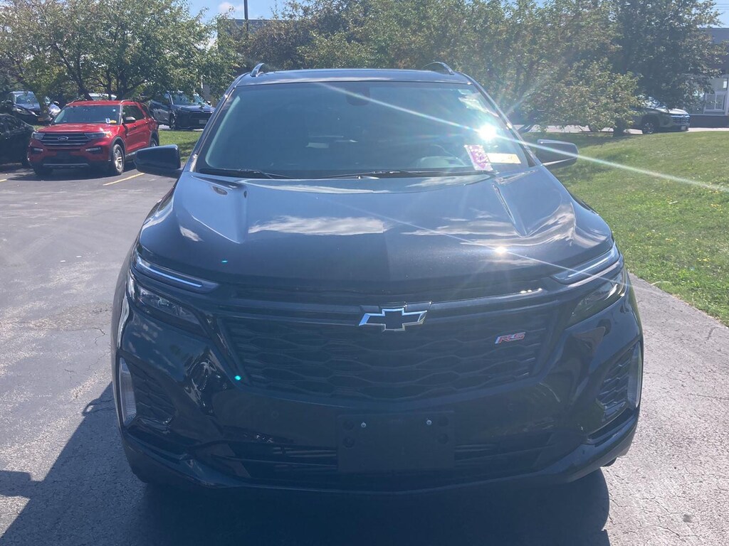 Used 2024 Chevrolet Equinox UV