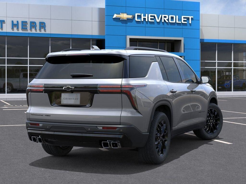 Used 2026 Chevrolet Traverse LT SUV
