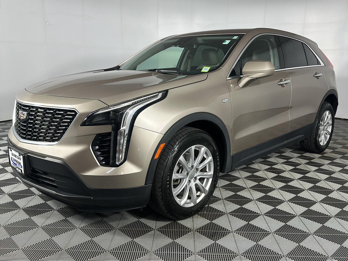 Used 2023 Cadillac XT4 FWD Luxury SUV