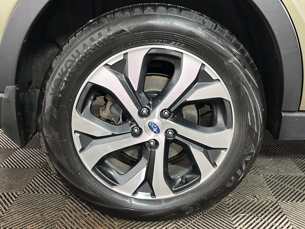 Used 2022 Subaru Outback Touring SUV