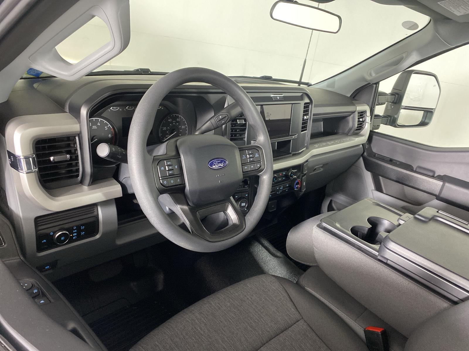 Used 2027 Ford Super Duty F-250 SRW XL Truck