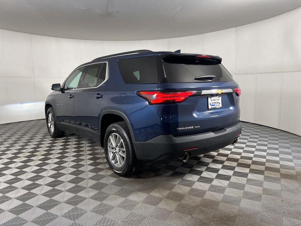 Used 2023 Chevrolet Traverse LT SUV