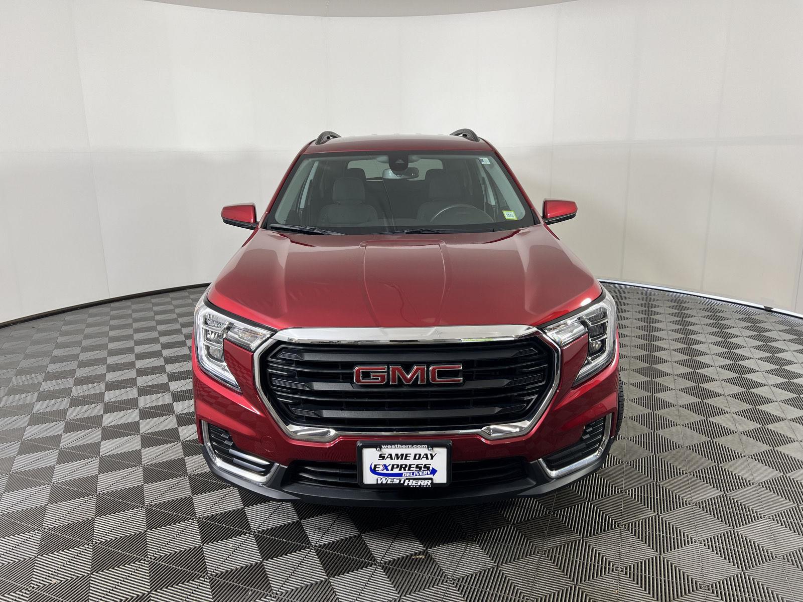 Used 2024 GMC Terrain UV