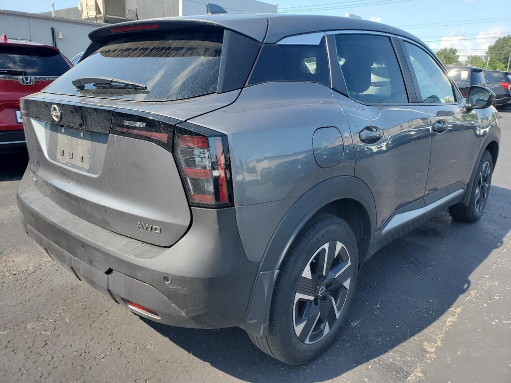 Used 2025 Nissan Kicks SV SUV