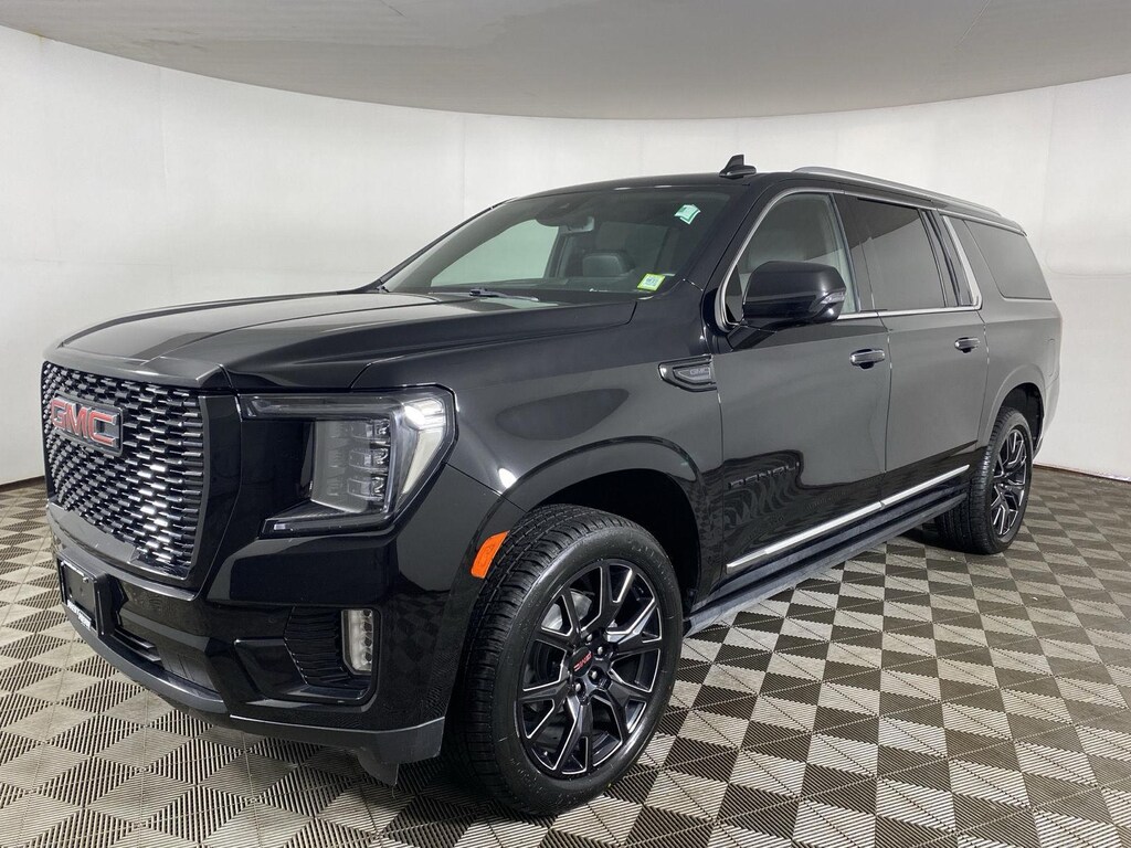 Used 2023 GMC Yukon XL Denali SUV