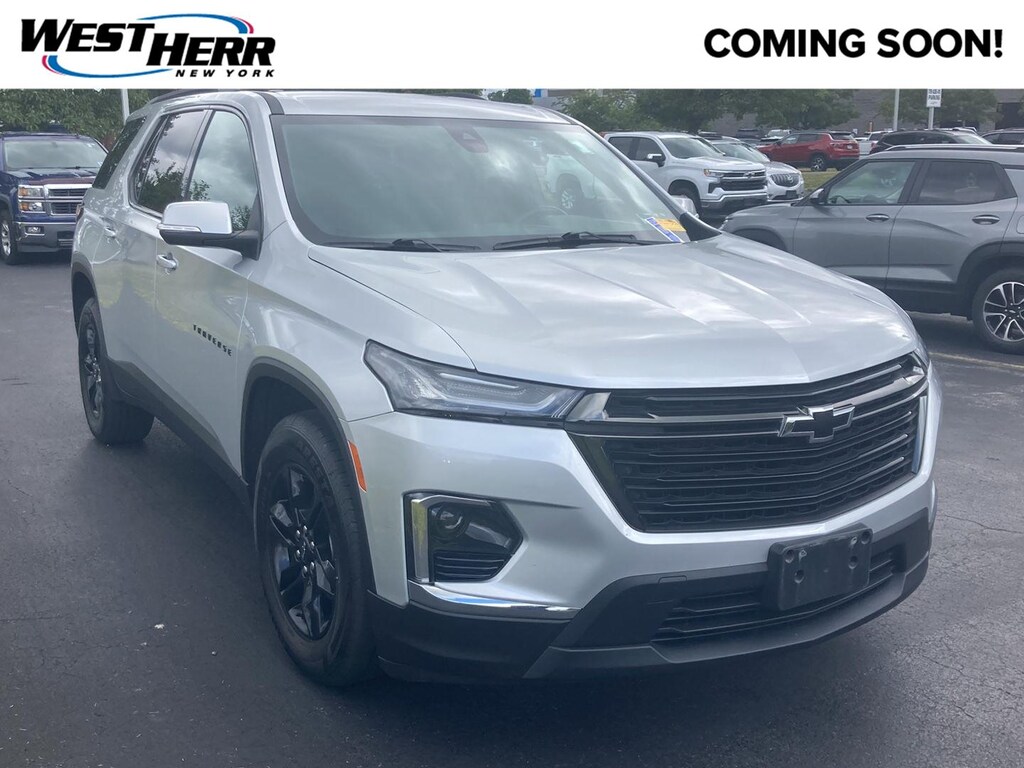 Used 2022 Chevrolet Traverse LT Cloth SUV