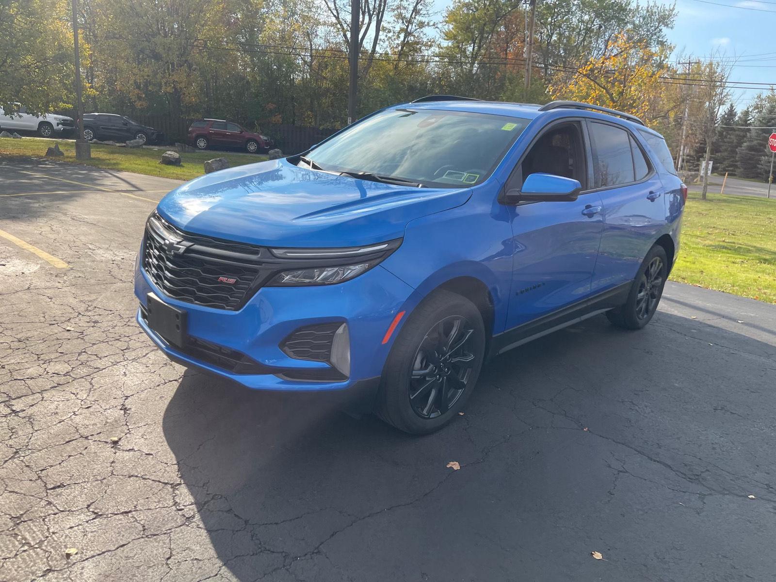 Used 2024 Chevrolet Equinox UV