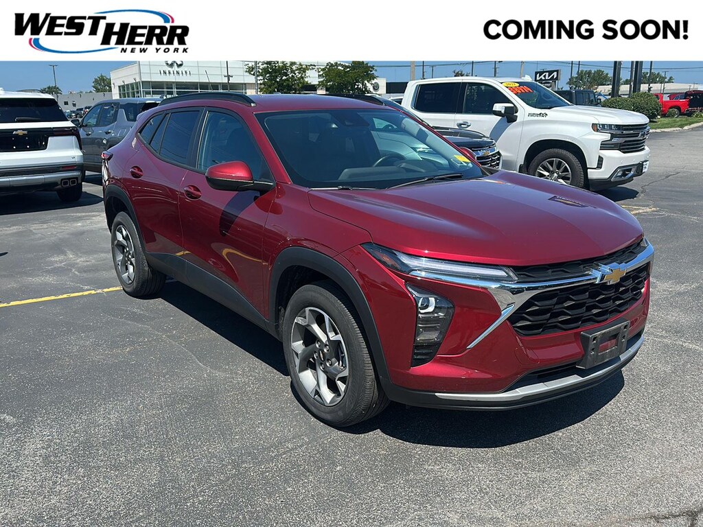 Used 2024 Chevrolet Trax LT SUV