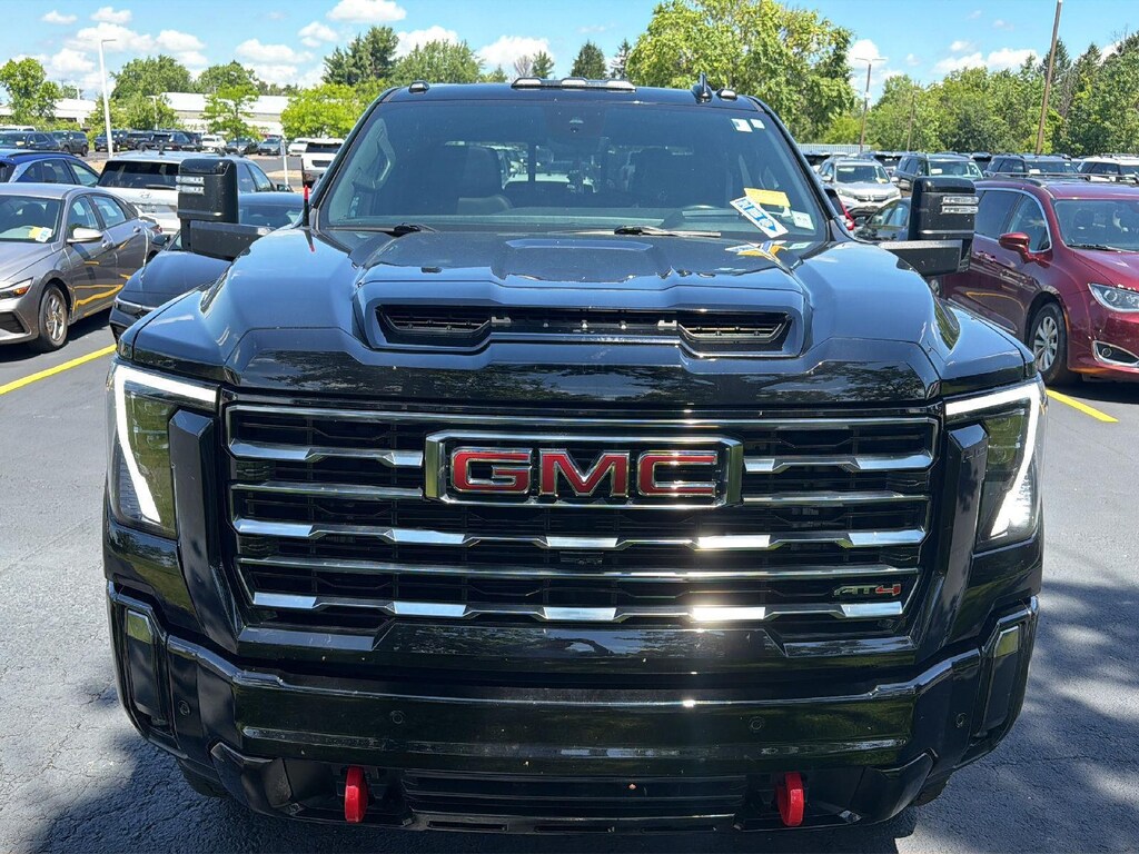 Used 2024 GMC Sierra 2500HD AT4 Truck
