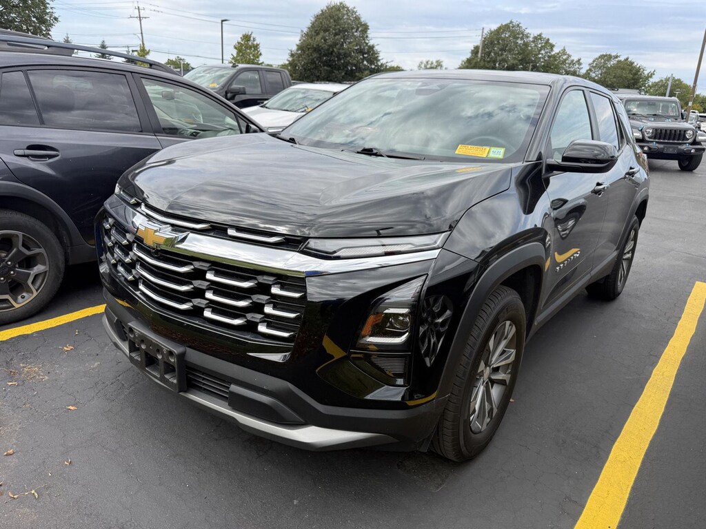Used 2025 Chevrolet Equinox AWD LT SUV