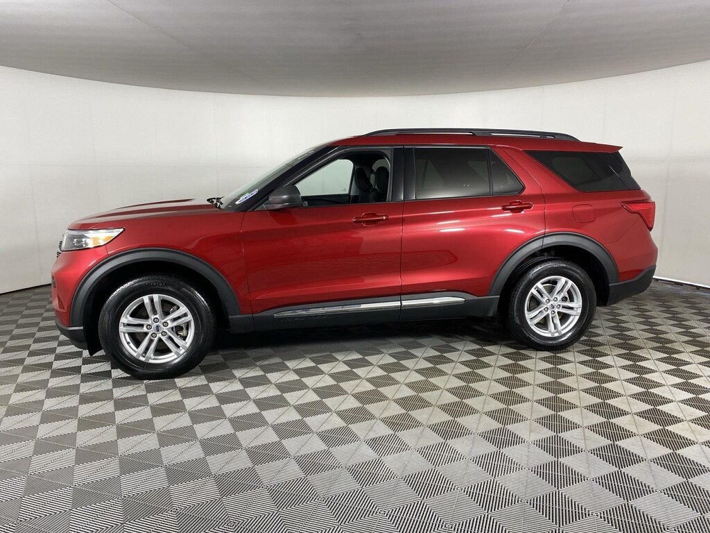 Used 2023 Ford Explorer XLT SUV