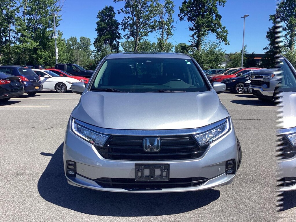 Used 2021 Honda Odyssey Touring MiniVan