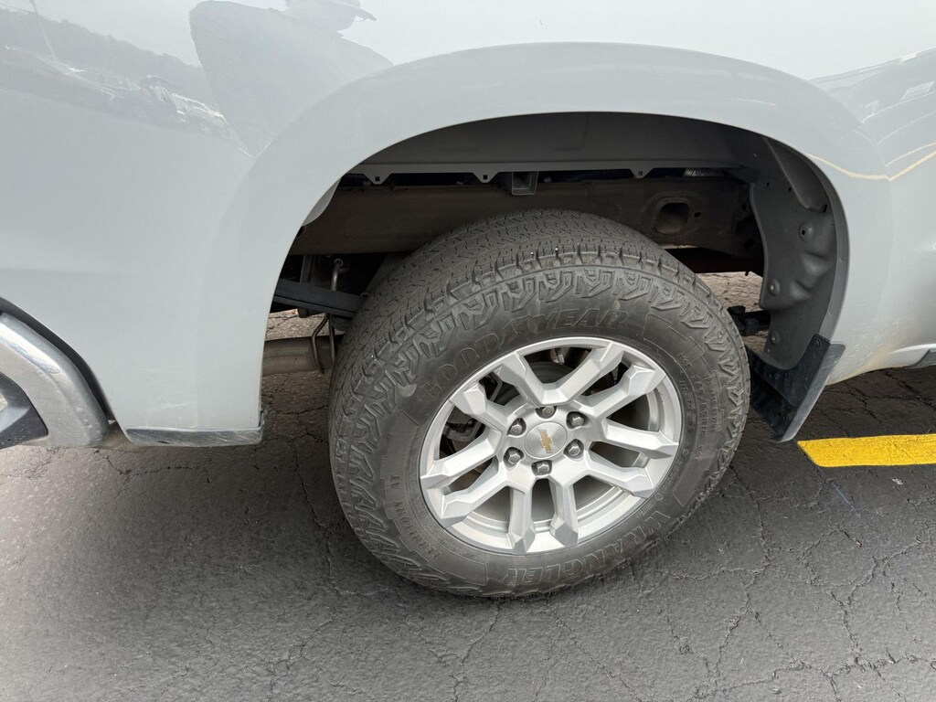 Used 2024 Chevrolet Silverado 1500 LT Truck
