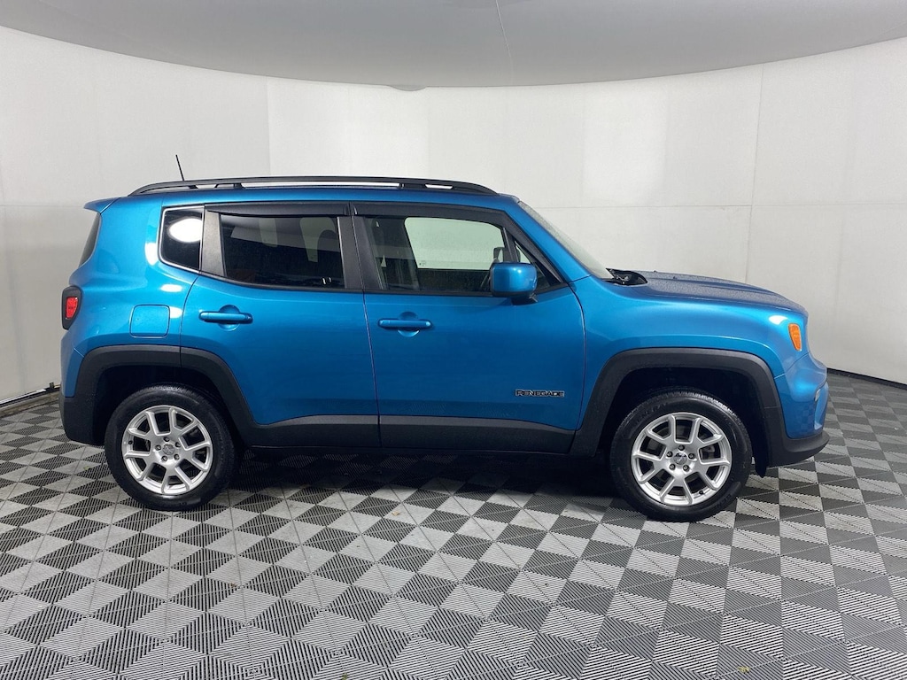 Used 2021 Jeep Renegade Latitude SUV