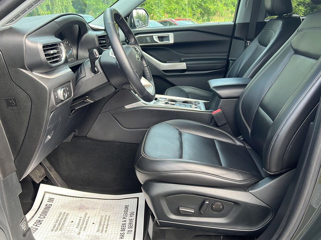 Used 2022 Ford Explorer XLT SUV