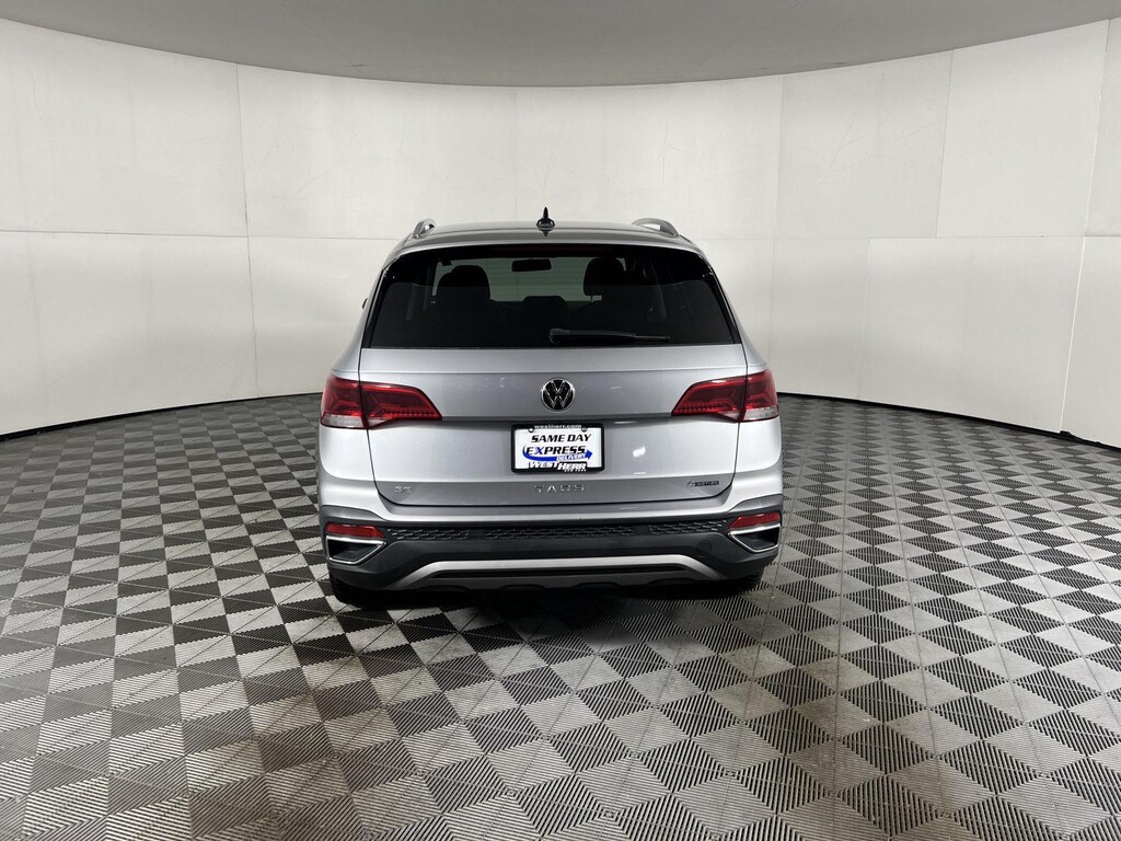 Used 2022 Volkswagen Taos SE SUV