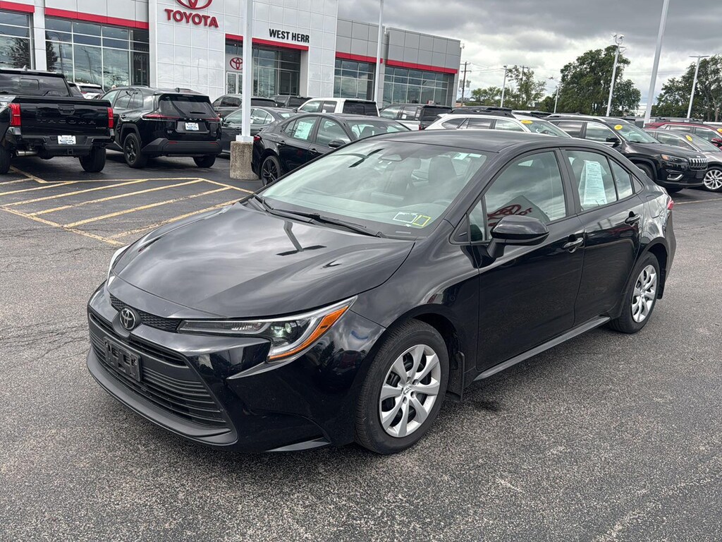Certified 2023 Toyota Corolla LE Sedan