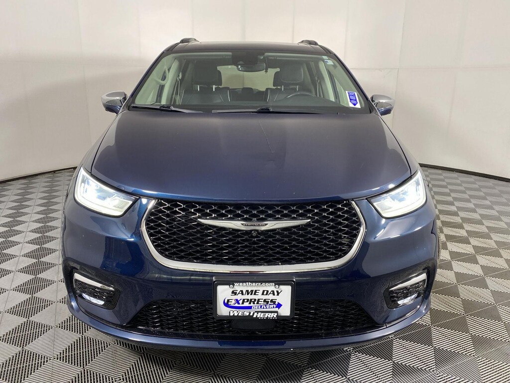 Used 2022 Chrysler Pacifica Limited Van