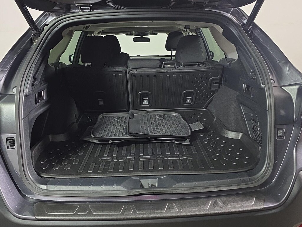 Used 2025 Subaru Outback Premium SUV