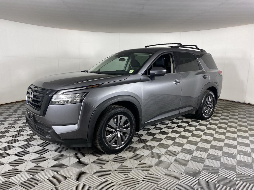 Used 2022 Nissan Pathfinder SV SUV