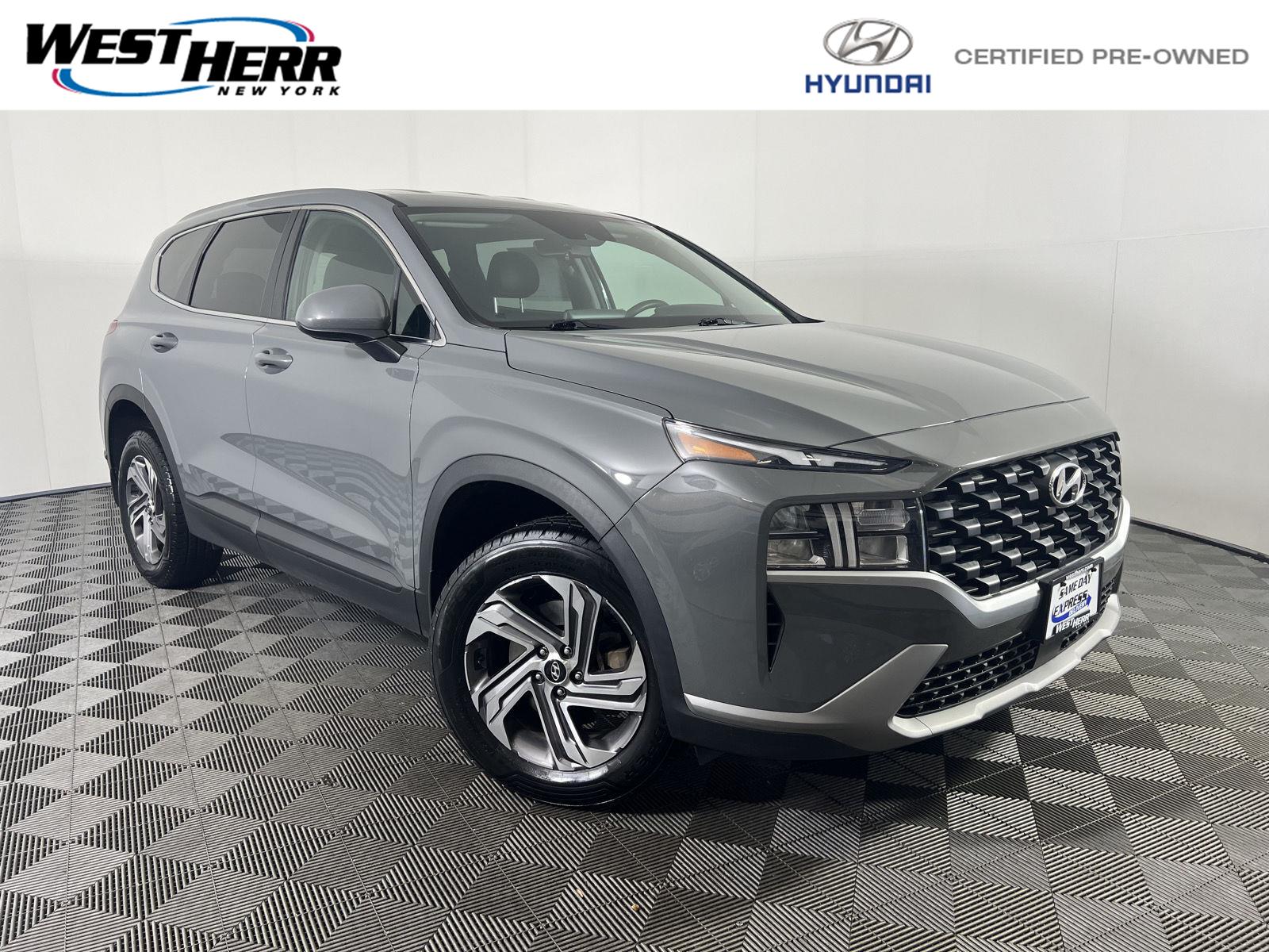 2023 Hyundai Santa Fe SE