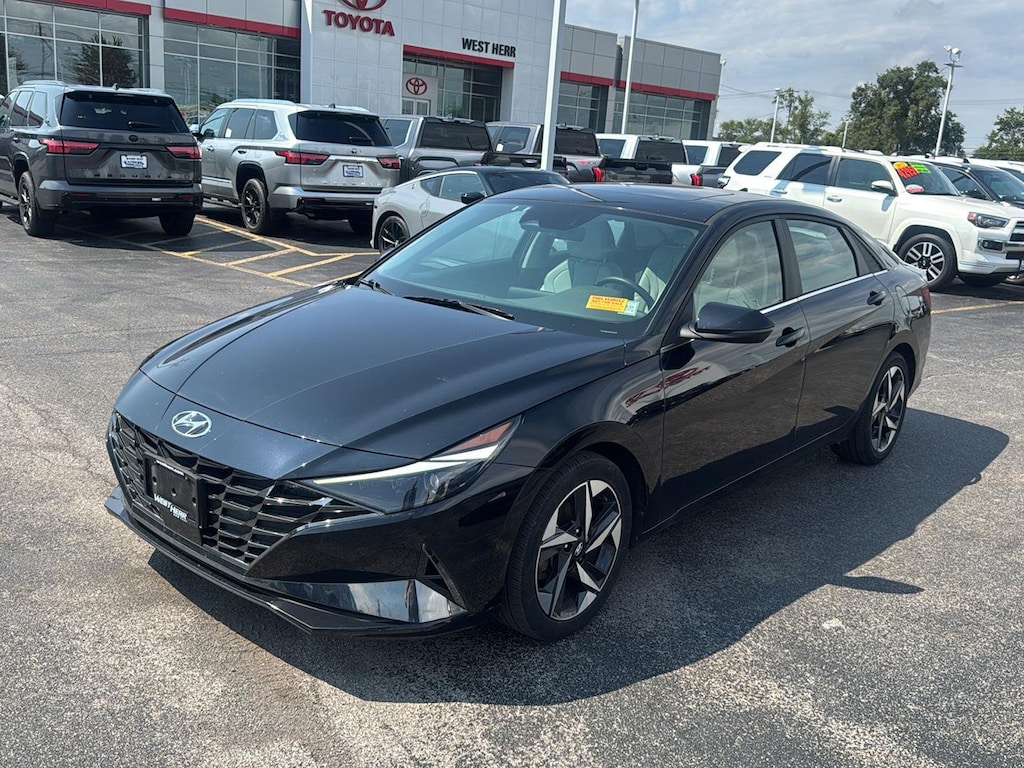 Used 2023 Hyundai Elantra Hybrid Limited Sedan
