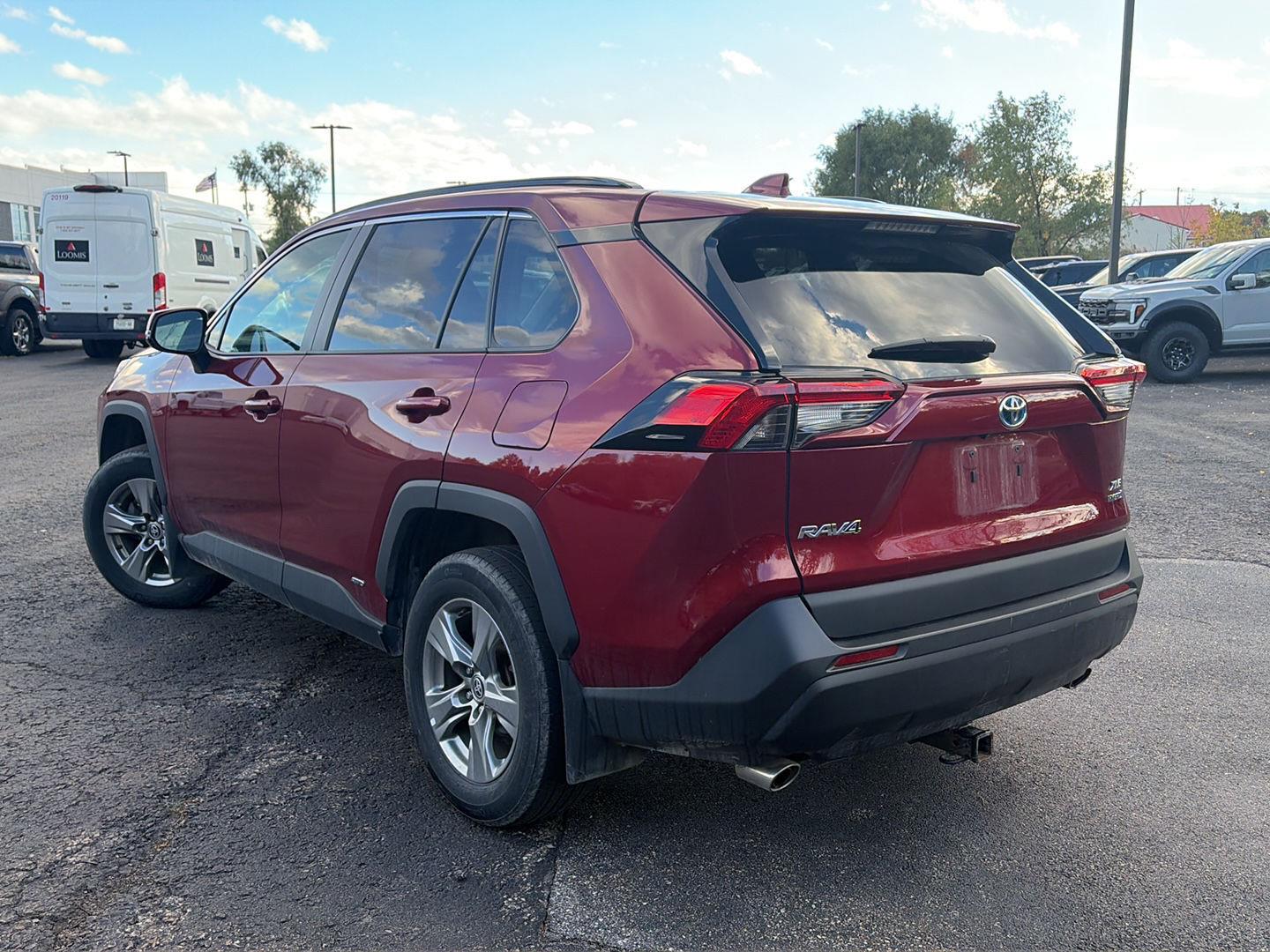 Used 2024 Toyota RAV4 Hybrid XLE SUV