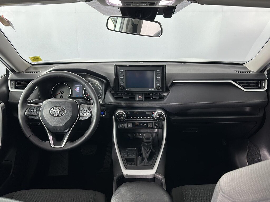 Used 2022 Toyota RAV4 XLE SUV