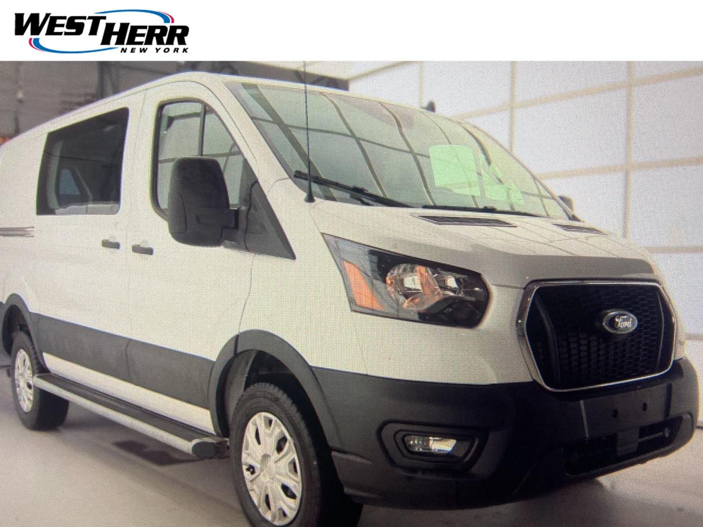 Ford Transit