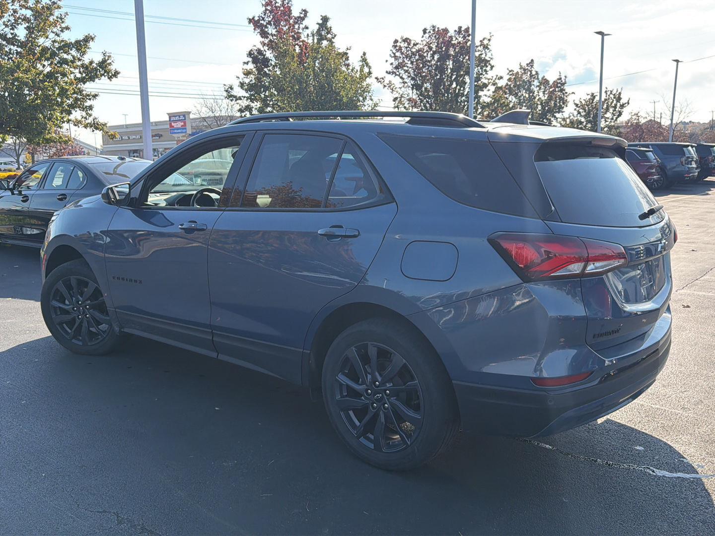 Used 2024 Chevrolet Equinox UV