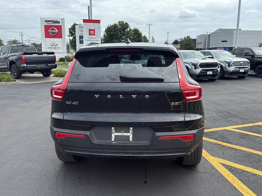 Used 2024 Volvo XC40 Plus Dark Theme SUV