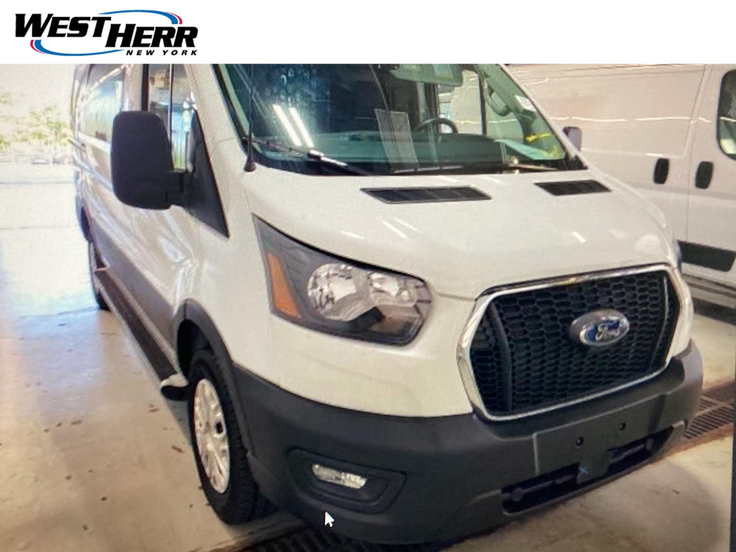  Ford Transit