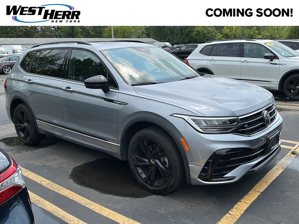 Used 2023 Volkswagen Tiguan SE R-Line Black SUV