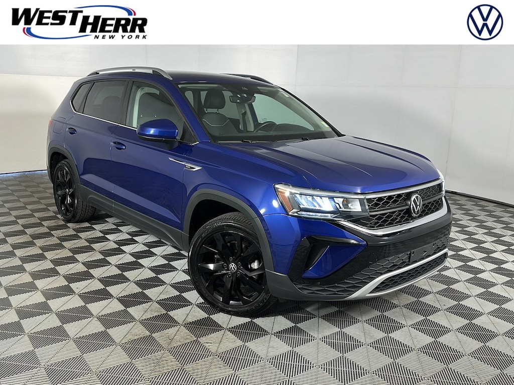 Used 2023 Volkswagen Taos SE SUV