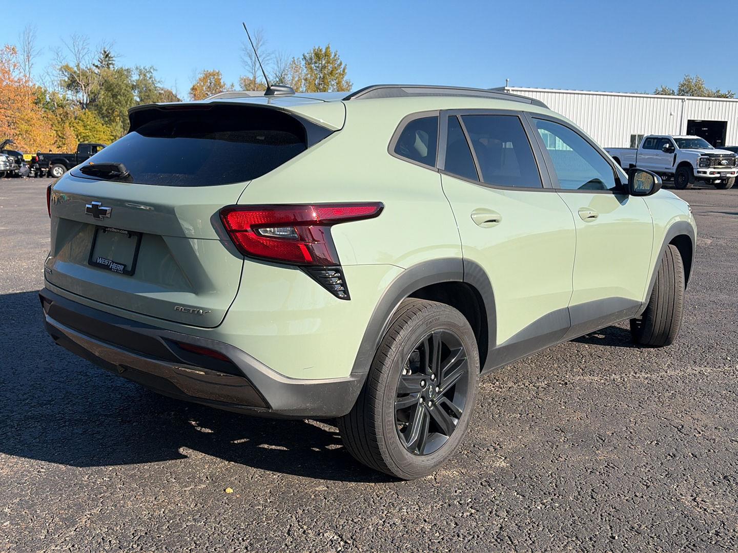 Used 2024 Chevrolet Trax Activ SUV