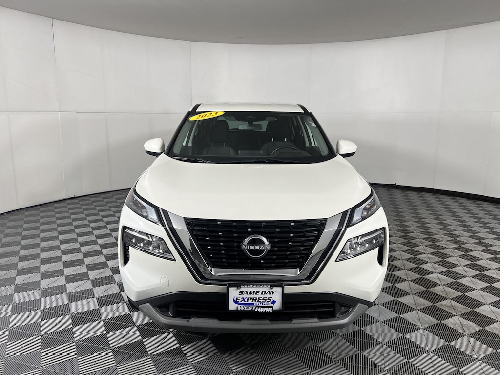 Used 2023 Nissan Rogue SV SUV