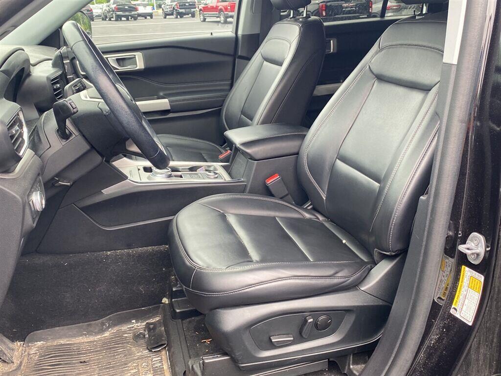 Used 2022 Ford Explorer XLT SUV