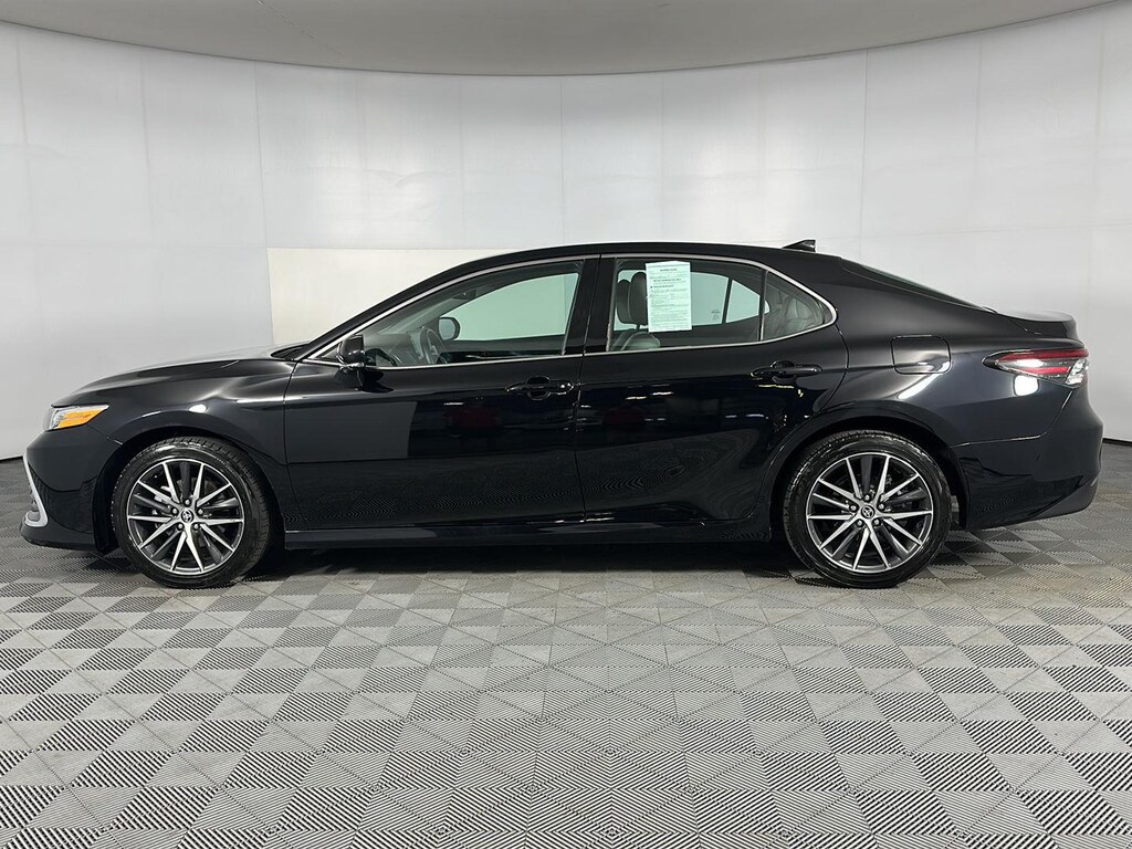 Used 2023 Toyota Camry XLE Sedan