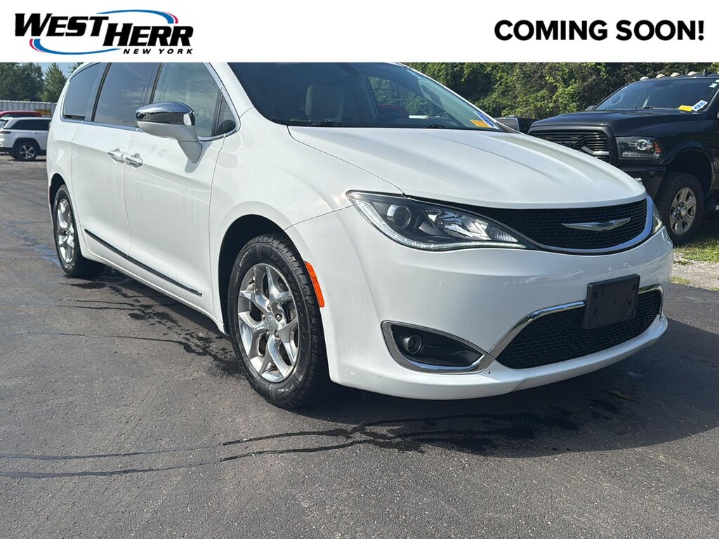 Used 2020 Chrysler Pacifica Limited Van