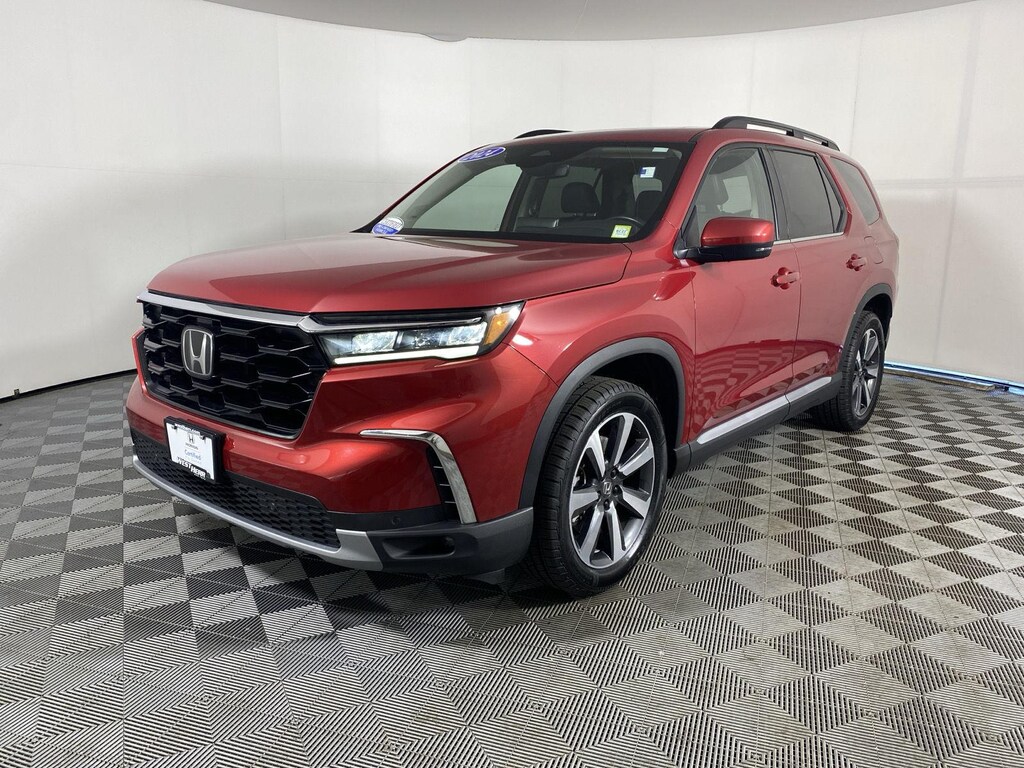Certified 2024 Honda Pilot Touring SUV